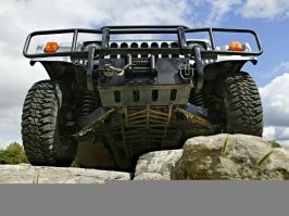 Как бы сдаётся с нижней частью хаммера шейха чуток...ввели в заблуждение.