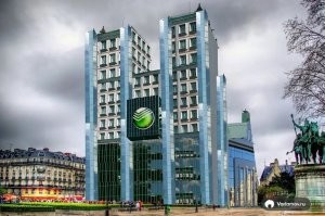 "График работ по реконструкции собора не может быть отменен даже ради науки - ведь иначе сорвется запланированное открытие собора в 2024 году."