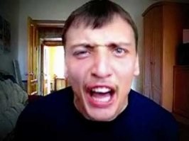 А похож)))