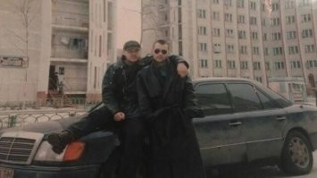 иппать у мерина заднее колесо вывернуто))))
