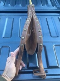 Не знаю, может огонь она тоже раздувает, у меня дед туда дуст насыпал и огород обрабатывал.