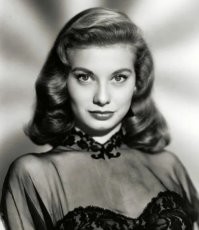 Чую, наминусят, но все же...