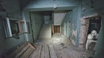 идешь... а там какая то нежить, и  обделаешься.