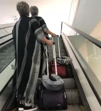 Альфа Центавра знаешь? Тамошние мы…