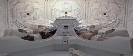 Да, в том фильме - все принимали ванны...