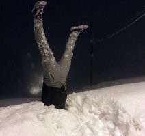 Падают - разно...