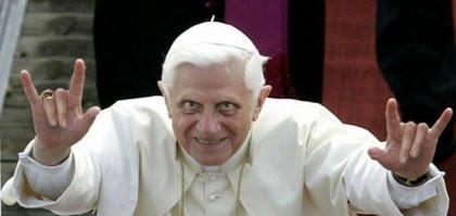 Ко мне в гараж, "зашёл" папа Римский.