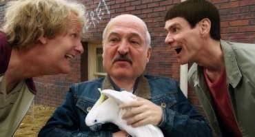 Мы и они: виртуозные решения от мастера киноколлажей