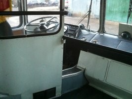 Блатнее было в львовском автобусе стоять рядом с водителем и держаться за перекладину. Злой водитель прогнать мог, правда...
