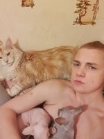 мне 47. старшему сынуле 23