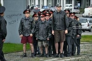 Мелко похулиганил. Магнитогорец, расстрелявший чужое авто на перекрёстке, получил «административку»