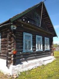 ну вот маленькие пря щаз под рукой, карттину восстанавливаю, лет 5 назад купил дом в деревне, там все остальные, и они реально нужны, я их покупаю. так что зря ты так, мне гвозди нужнее венеры с марсом
