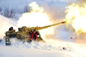 В горах сотни нюансов и подходов к одному вопросу. Где-то нужна артиллерия, где-то небольшой импульс; там не подобраться техникой, здесь слишком сложная обстановка и строения, которые нельзя зацепить лавиной.
