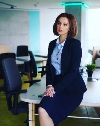 На 12 не Маруся Климова разве?
