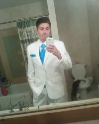 мда чувак.. наряд походу так себе.. кота аж стошнило