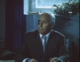 Уходя-уходи! Отличный фильм!!!