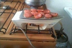 Гений?    Таких "гениев" в общаге пруд пруди....