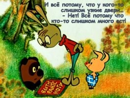 Недовольная покупательница показала, как на ней сидит "платье её мечты"
