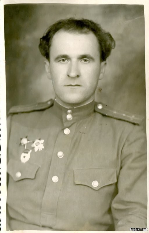Это мой отец с августа 1941 по май 1945. Мать старший лейтенант  
Я думаю мы больше общаться не будем, вашу мать я не трогаю-не имею такого выражения...