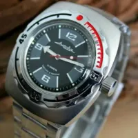 Гонений небыло, (80е годы), часы Восток командирские, увы правильную картинку не нашёл, поставлю эту. Здесь другой корпус, у меня был облегченный, с двумя дополнительными звеньями у ремешка.