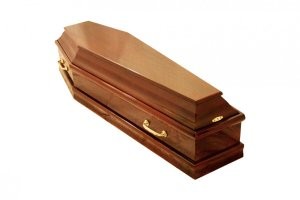 Переехать ему бы после самоизоляции в новую квартирку!