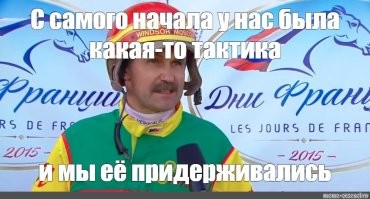 Ну почти получилось: водитель грузовика помог вытянуть легковушку из канавы