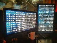 Сегодня, если не забуду выложу свой десктоп. Все три. Но это рабочая необходимость