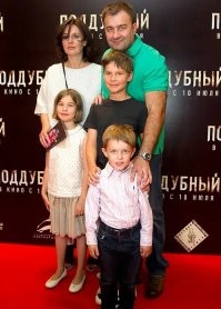 15 звезд, у которых куча детей, и 15, которым и без них хорошо
