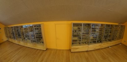 Модели полицейских автомобилей в масштабе 1/43