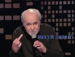 Двое мужчин не поделили лифт в торговом центре и устроили драку