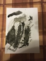 После развода, стал восскресным папой. Когда дочери было 3 года, она нарисовала этот рисунок. Сказала, что это ангелы за мамой идут. (развелся из-за измены жены).