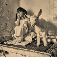 А Вы, смотрю, молодой человек, нет-нет - да и попиваете из копытца....