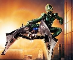 Это Уильям Дефо.