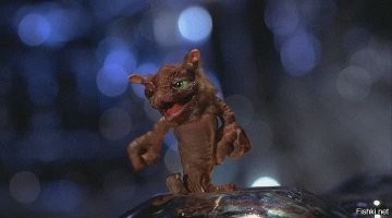 1989-й или уже 90-й год... к-тр "Ангара". 
Билеты по 20 копеек и мороженка по 28)))))
Эх, было время.... а какие тогда были деревья, а небо? Ммммм... Ляпота!