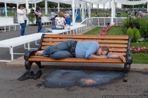 В Узбекистане ученица выпрыгнула из окна школы после конфликта с педагогом