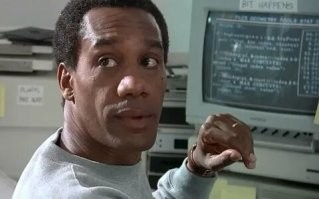 Знаем мы этих Дайсонов. Наизобретают всякой х"йни, а потом "Кибердайн" взрывать приходится...)