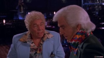 Вспомнилось - 
- так, кто у нас здесь?
- один мертвый танцор диско