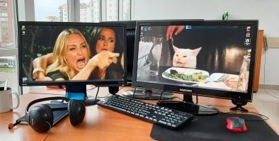 Скрины из соцсетей