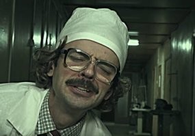 Что-то мысли в голову всякие неприличные полезли...