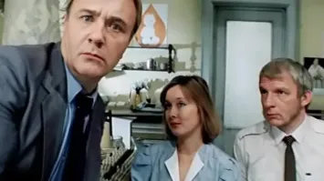 Комедия " Опасно для жизни".