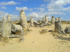 Я бы там на экскурсии. Техника там прекрасно работает, от камер мобил, то кассового апарата на входе. А место и в самом деле уникальное: