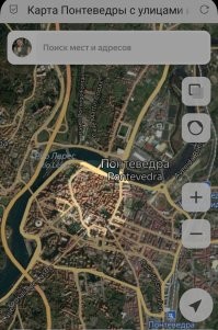 Да там этого "центра города", с два Арбата.