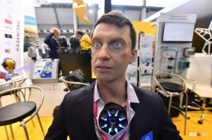 Пфф, салаги! Учитесь как надо! Совсем там уже загнили в своих гейропах с америсами, ничего толкового сделать не можете!))