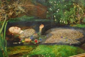 А это точно картины? Больно уж на фото похоже. А в целом - понятно, откуда вдохновение черпала.