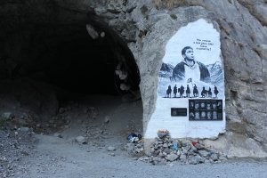 «Спи спокойно, Брат»: как живёт семья погибшего Сергея Бодрова