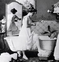 Мойдодыр написан в 1921 году. Ванны уже были.