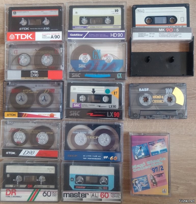 Моя коллекция кассет, 5-я справа сверху, отец и его первая машина