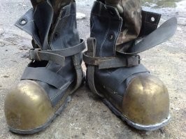 Ну если хочется поизгаляться над собой - то вот эти ботиночки круче будут!