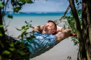 Ща ток Труселя с майкой надену