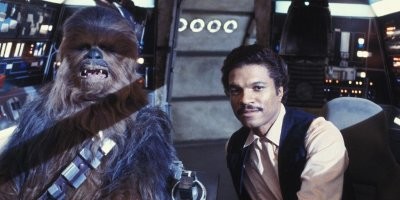 А я его знаю, его потом до командира Корелианского грузовика повысили,
генерала дали.